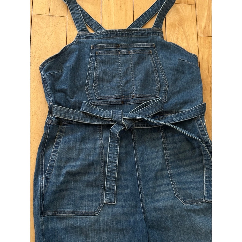 Duluth Trading Co Denim Overalls Jumpsuit Womens 16 Regular Blue Stretch Utility